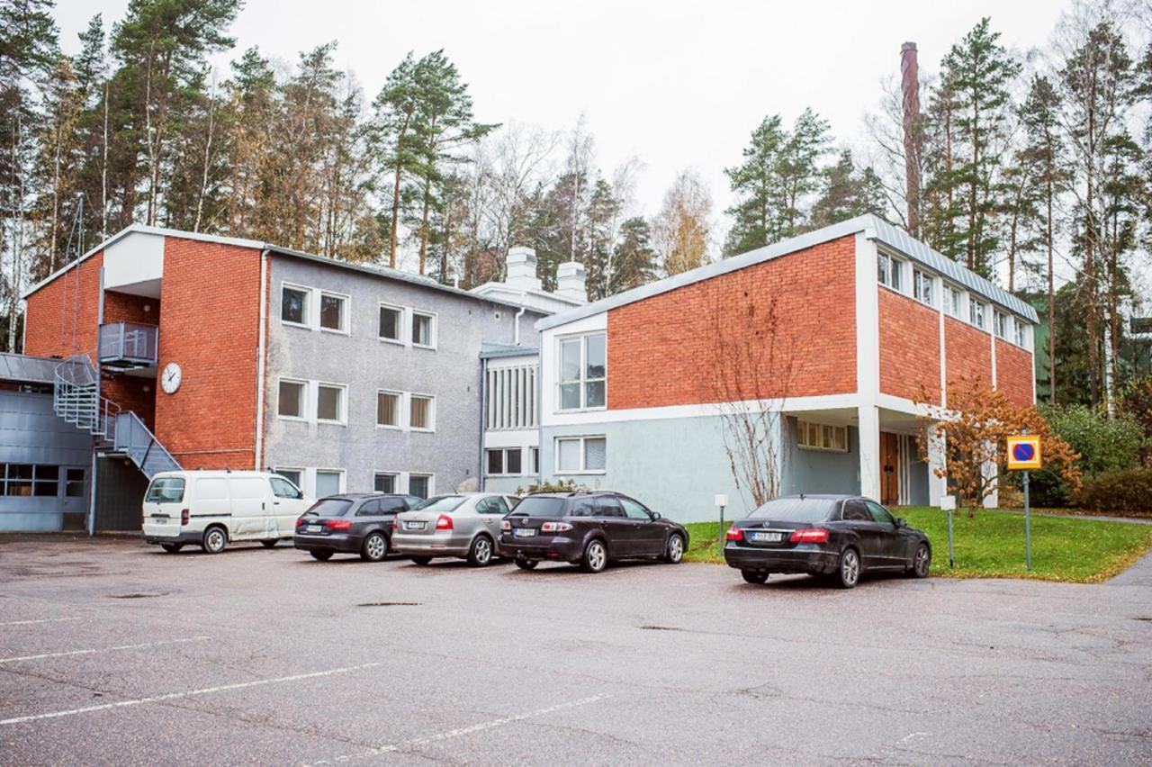 Forenom Hostel Espoo Otaniemi Exterior foto